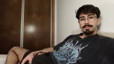 Snapshot of incubusszz chatting on 01/17/25, 08:34 incubus online show from 01/17/25, 08:34