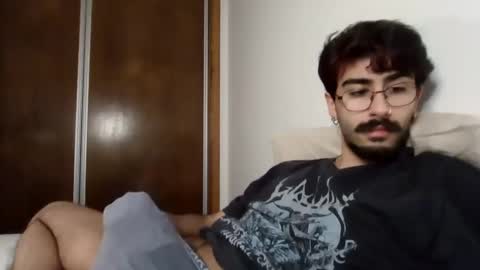 Snapshot of incubusszz chatting on 02/18/25, 10:05 incubus online show from 02/18/25, 10:05