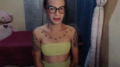 Pakay online show from 04/27/26, 06:44