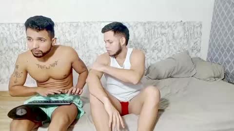 Snapshot of independent_colombianmodel chatting on 10/02/25, 01:23 ANDY DAVID online show from 10/02/25, 01:23