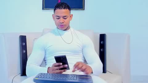 Jacobo online show from 10/12/25, 07:07