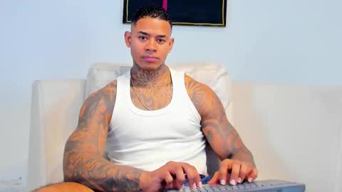 Jacobo online show from 10/24/25, 06:43