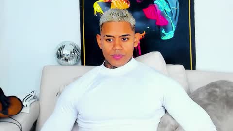 Jacobo online show from 12/20/25, 03:46