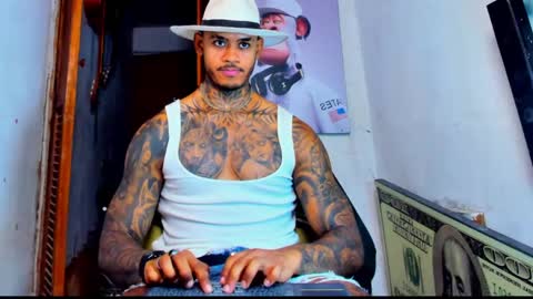 Jacobo online show from 04/21/26, 02:51