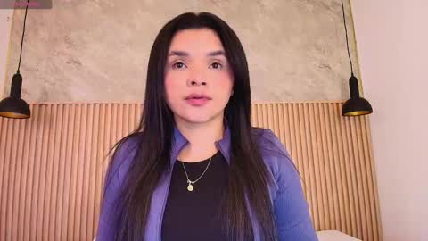 Indi Catalina online show from 10/23/25, 12:04