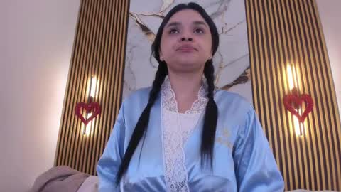 Snapshot of indi_catalina chatting on 04/26/26, 02:59 Indi Catalina online show from 04/26/26, 02:59