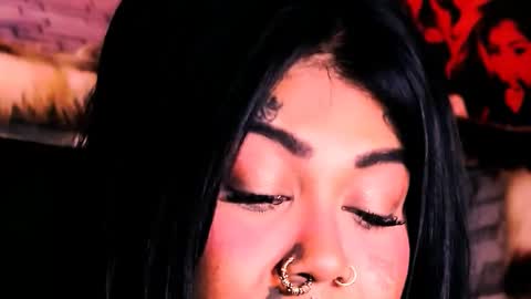 Snapshot of indian_dreamgirl chatting on 04/28/26, 11:04 Bella Ambrosia online show from 04/28/26, 11:04