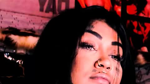 Snapshot of indian_dreamgirl chatting on 05/09/26, 01:16 Bella Ambrosia online show from 05/09/26, 01:16