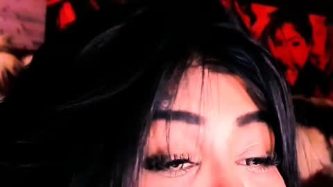 Snapshot of indian_dreamgirl chatting on 05/11/26, 04:04 Bella Ambrosia online show from 05/11/26, 04:04