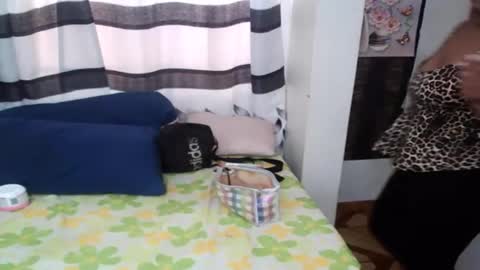 Snapshot of indian_firexx chatting on 09/22/25, 06:15 Tanya online show from 09/22/25, 06:15