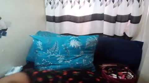 Snapshot of indian_firexx chatting on 12/02/25, 09:25 Tanya online show from 12/02/25, 09:25