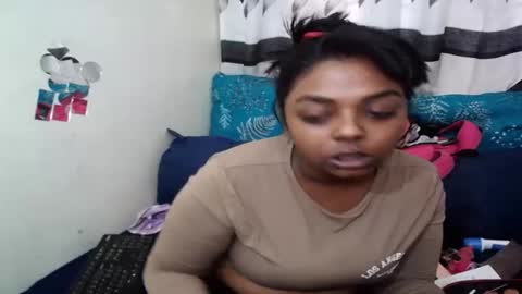 Snapshot of indian_firexx chatting on 02/15/26, 06:21 Tanya online show from 02/15/26, 06:21