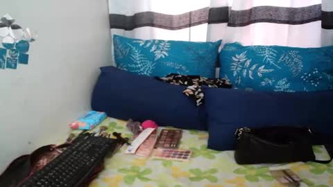 Snapshot of indian_firexx chatting on 02/17/26, 06:10 Tanya online show from 02/17/26, 06:10