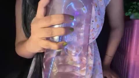 Raya  online show from 02/24/26, 09:24