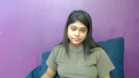 Snapshot of indian_rimmelx chatting on 01/04/25, 01:53 Melz online show from 01/04/25, 01:53