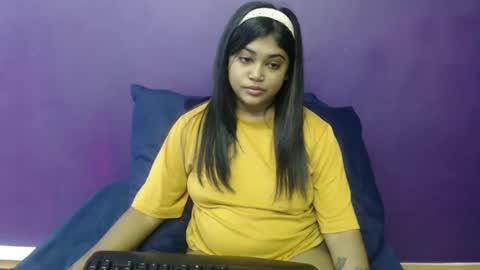 Snapshot of indian_rimmelx chatting on 01/08/25, 09:32 Melz online show from 01/08/25, 09:32