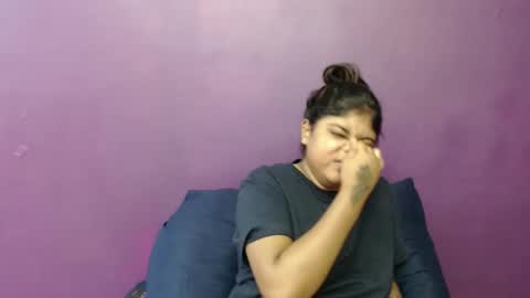 Snapshot of indian_rimmelx chatting on 01/10/25, 01:41 Melz online show from 01/10/25, 01:41