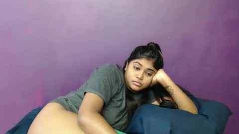 Snapshot of indian_rimmelx chatting on 01/13/25, 10:14 Melz online show from 01/13/25, 10:14