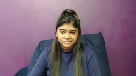Snapshot of indian_rimmelx chatting on 01/15/25, 09:24 Melz online show from 01/15/25, 09:24