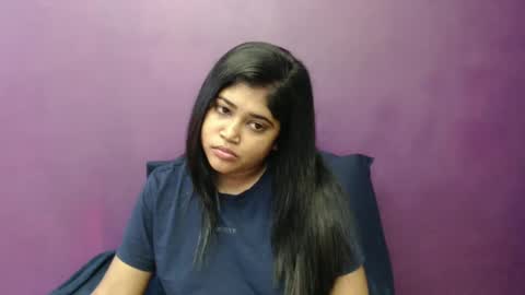 Snapshot of indian_rimmelx chatting on 01/22/25, 10:29 Melz online show from 01/22/25, 10:29