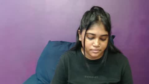 Snapshot of indian_rimmelx chatting on 03/06/25, 10:09 Melz online show from 03/06/25, 10:09