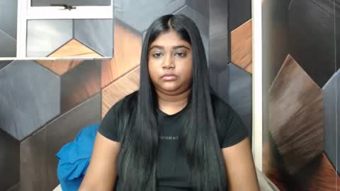 Melz online show from 01/12/26, 06:40