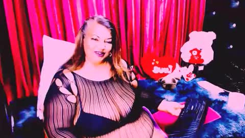 Snapshot of indian_rubyxx chatting on 11/30/25, 02:10 indian_rubyxx online show from 11/30/25, 02:10