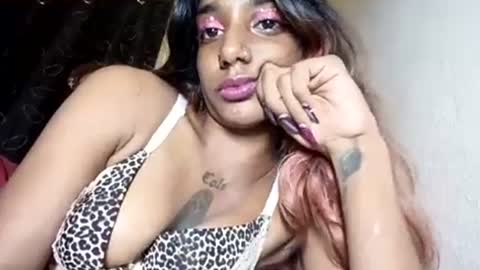 Snapshot of indian_succubus chatting on 06/22/26, 09:01 Perky baby online show from 06/22/26, 09:01