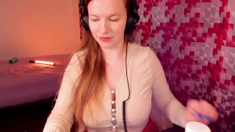 Snapshot of indian_summer_ chatting on 01/16/25, 10:21 Melissa No Baby or bb sexy etc... online show from 01/16/25, 10:21