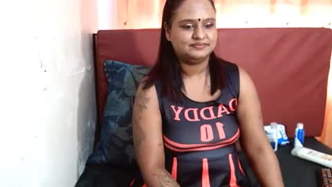 Snapshot of indian_sunshine chatting on 06/12/26, 06:12 indian_sunshine online show from 06/12/26, 06:12