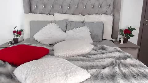 Snapshot of indian_temptationx chatting on 01/26/25, 06:28 Santana online show from 01/26/25, 06:28