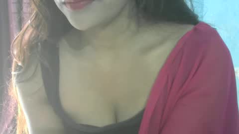 Snapshot of indiananu23 chatting on 12/21/24, 05:47 indiananu23 online show from 12/21/24, 05:47