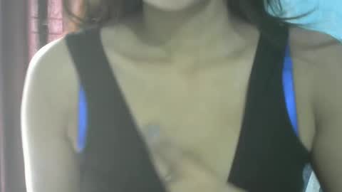 Snapshot of indiananu23 chatting on 12/25/24, 05:58 indiananu23 online show from 12/25/24, 05:58