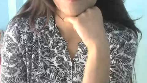 Snapshot of indiananu23 chatting on 03/08/25, 10:43 indiananu23 online show from 03/08/25, 10:43