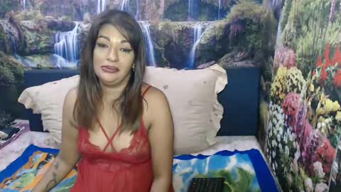 Snapshot of indianaqua79 chatting on 02/28/26, 05:58 Indianaqua online show from 02/28/26, 05:58