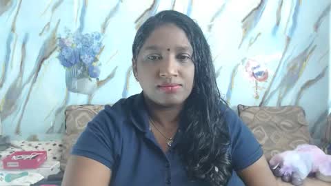 Snapshot of indianblue3 chatting on 05/05/26, 08:55 tracy online show from 05/05/26, 08:55