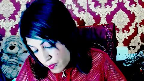 Snapshot of indiancatz2 chatting on 02/21/25, 07:43 anusha online show from 02/21/25, 07:43