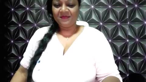 indiandelia online show from 09/12/25, 03:39