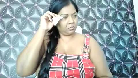 indiandelia online show from 12/23/25, 03:59