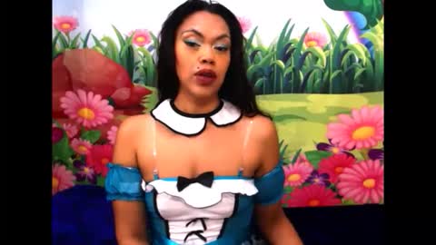 Lia online show from 10/11/25, 05:28