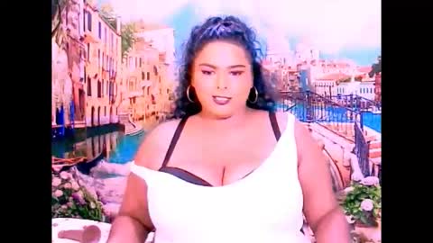 natasha online show from 12/22/25, 09:45