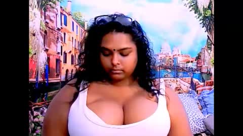 Snapshot of indianfairy4u chatting on 05/13/26, 05:32 natasha online show from 05/13/26, 05:32