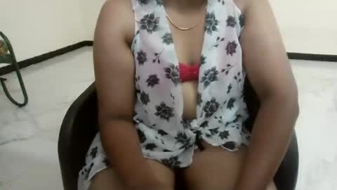 indiangirl2see online show from 05/07/26, 04:23