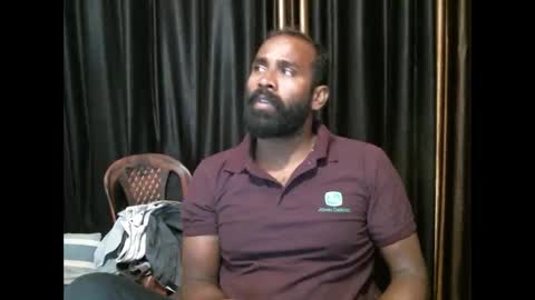 Snapshot of indianh chatting on 02/04/25, 05:21 indian hairy online show from 02/04/25, 05:21