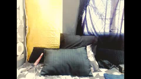 indianhoneyx online show from 02/03/26, 06:40