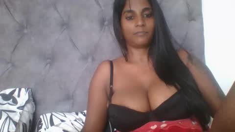 priya online show from 01/13/25, 10:03