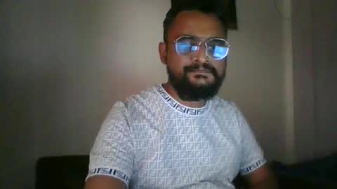 Snapshot of indianlover1433 chatting on 01/10/25, 11:22 Indian lover online show from 01/10/25, 11:22