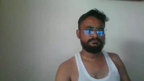 Snapshot of indianlover1433 chatting on 02/18/25, 08:16 Indian lover online show from 02/18/25, 08:16