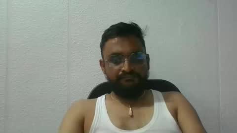 Snapshot of indianlover1433 chatting on 10/07/25, 10:01 Indian lover online show from 10/07/25, 10:01