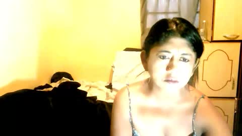 indianpleasures21 online show from 04/20/26, 09:45